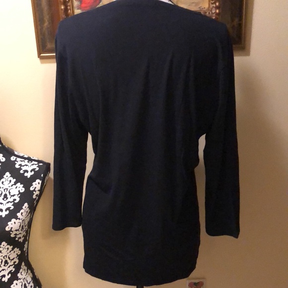 Elie Tahari metallic painted front, long sleeve v-neck cotton top - Picture 5 of 10